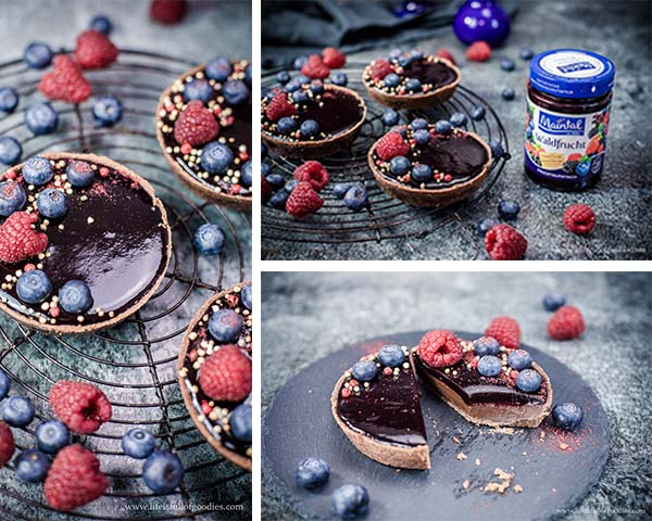 Mehrfrucht Fruchtaufstrich Waldfrucht, fein passiert Collage mit Espresso-Schoko-Tartelettes mit Waldfrucht-Fruchtaufstrich als Serviervorschlag.